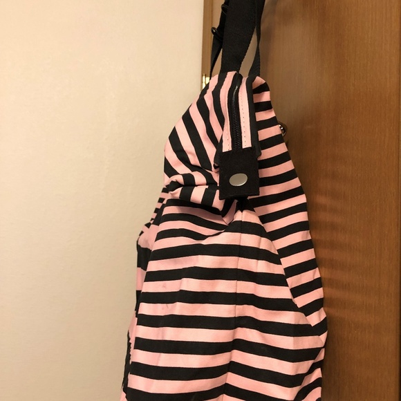 Weekend getaway bag - Picture 3 of 5